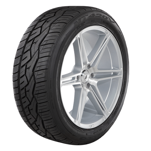 Nitto NT420V 285/40R20 108V XL 28.9