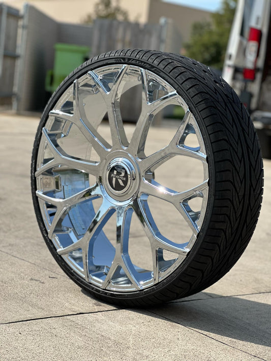 Revenge Luxury RL-105 28x9.5 +25 6X135/6X139.7 Chrome